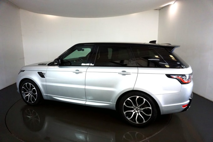 2025 Land Rover Range Rover Sport