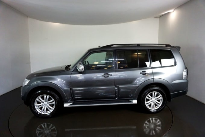 2024 Mitsubishi Shogun