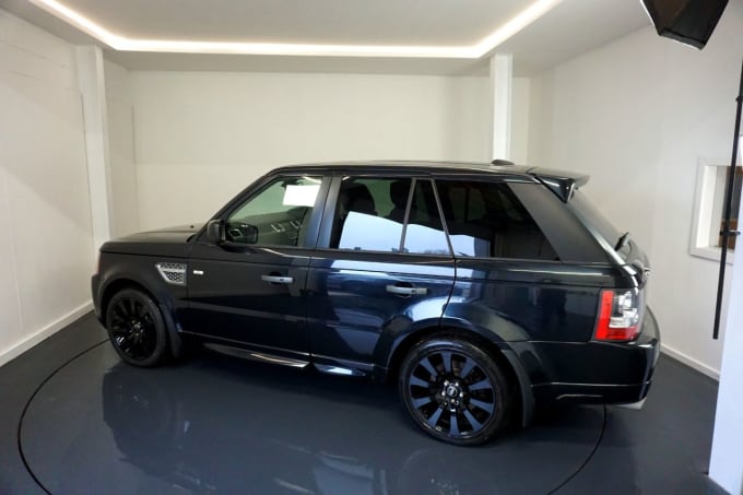 2025 Land Rover Range Rover Sport