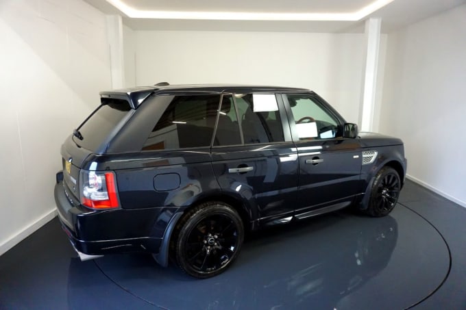 2025 Land Rover Range Rover Sport