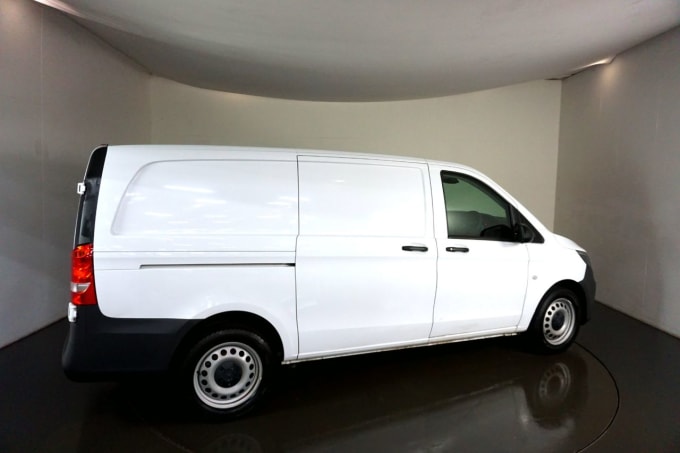 2025 Mercedes-benz Vito