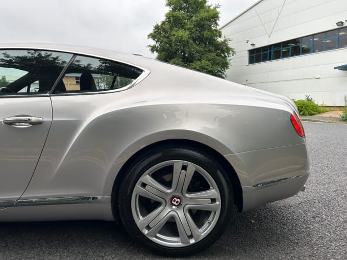 2025 Bentley Continental