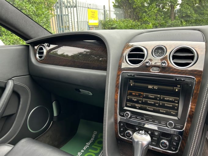 2025 Bentley Continental