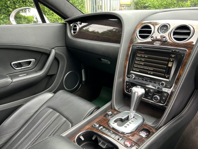 2025 Bentley Continental