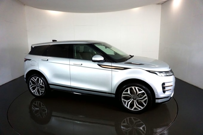 2025 Land Rover Range Rover Evoque