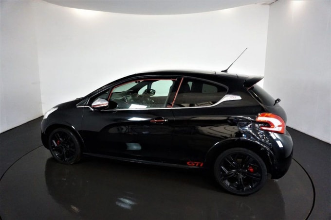2014 Peugeot 208