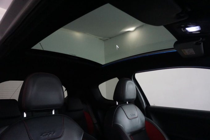 2014 Peugeot 208