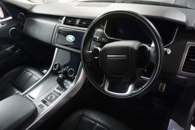 2025 Land Rover Range Rover Sport