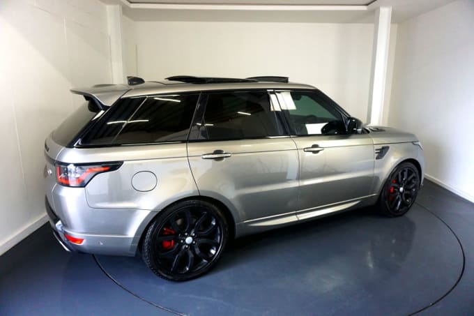 2025 Land Rover Range Rover Sport