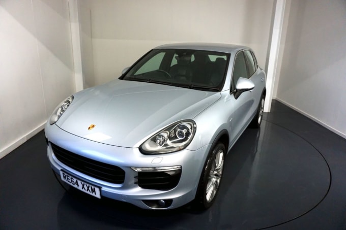 2025 Porsche Cayenne