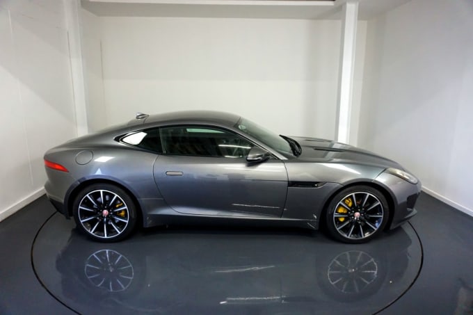 2025 Jaguar F-type