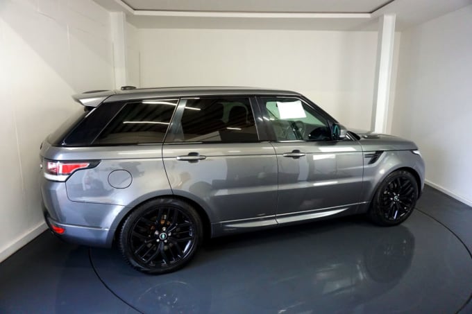 2025 Land Rover Range Rover Sport