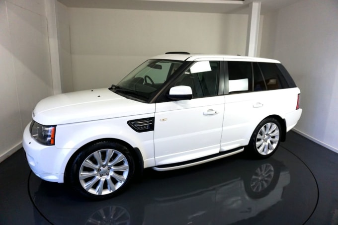 2025 Land Rover Range Rover Sport