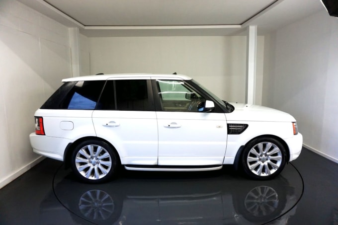 2025 Land Rover Range Rover Sport