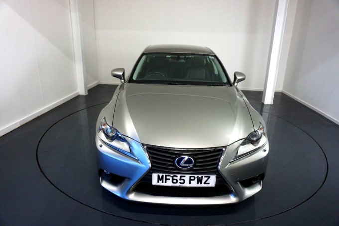 2025 Lexus Is