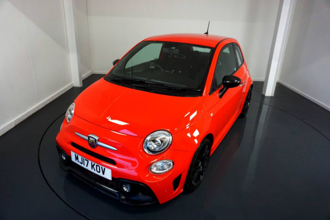 2025 Abarth 595