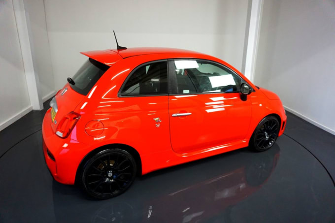 2025 Abarth 595