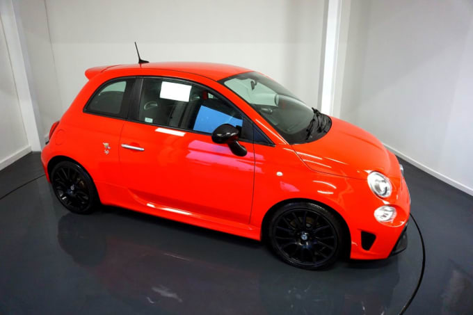 2025 Abarth 595