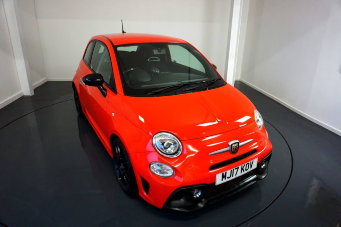 2025 Abarth 595