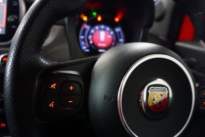 2025 Abarth 595