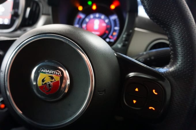 2025 Abarth 595