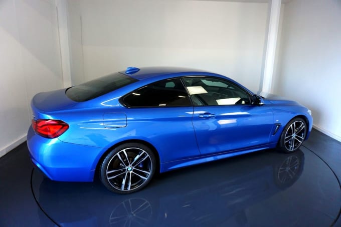 2025 BMW 4 Series