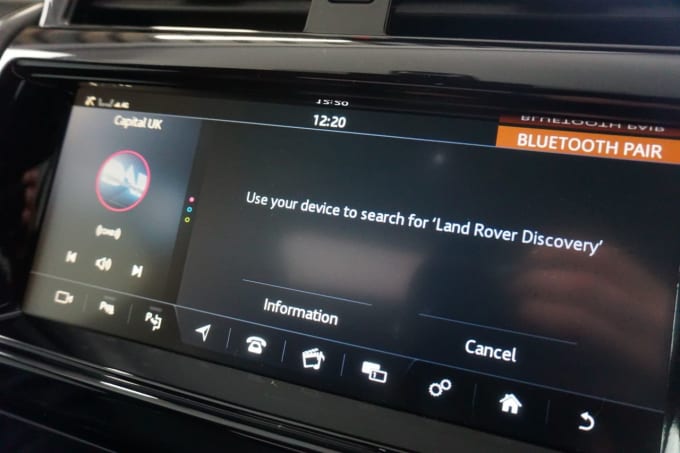 2025 Land Rover Discovery 5