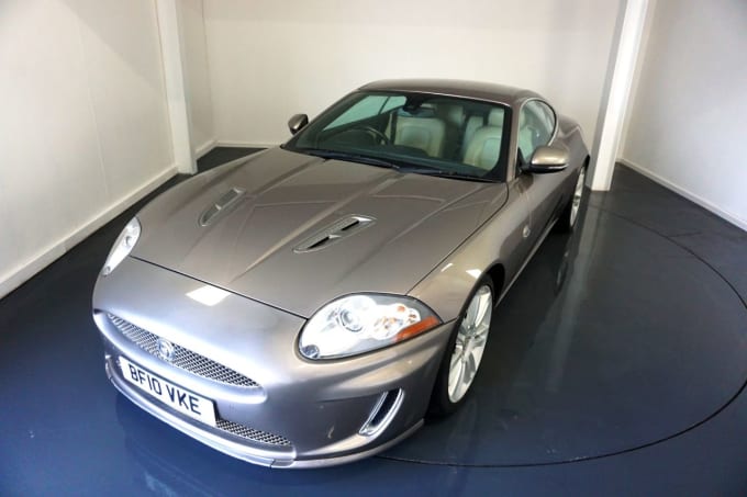 2025 Jaguar Xkr