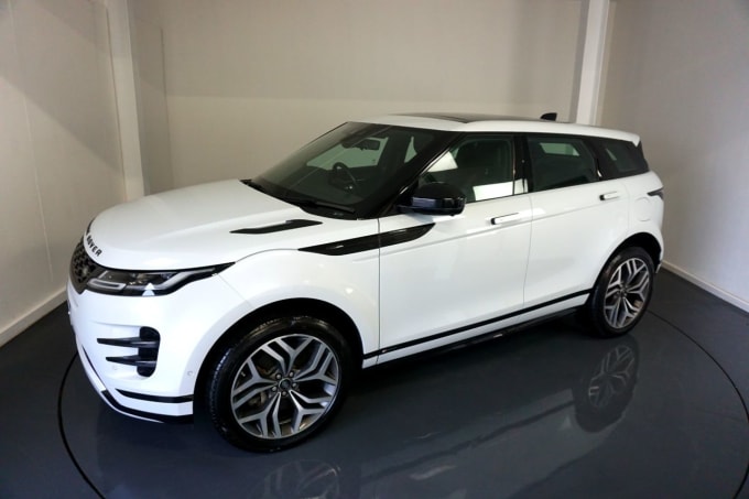 2025 Land Rover Range Rover Evoque