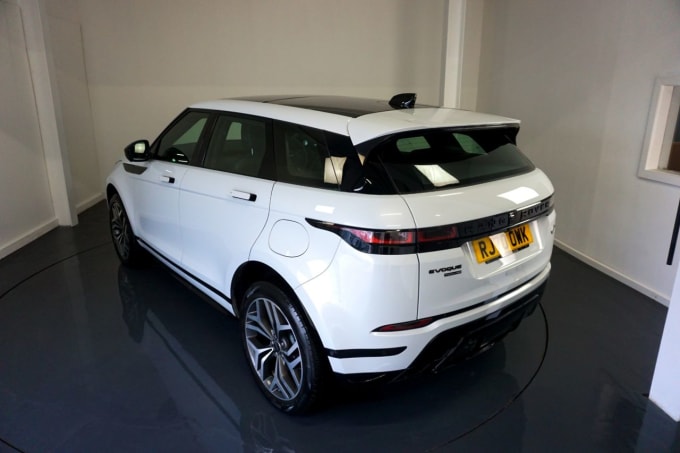 2025 Land Rover Range Rover Evoque