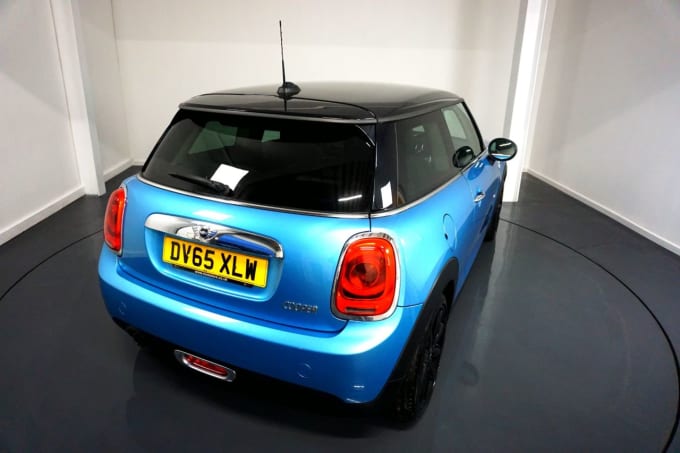 2025 Mini Hatch