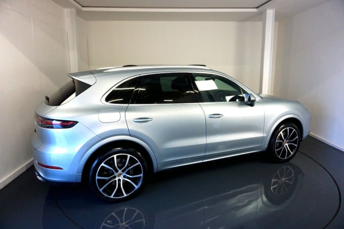 2025 Porsche Cayenne