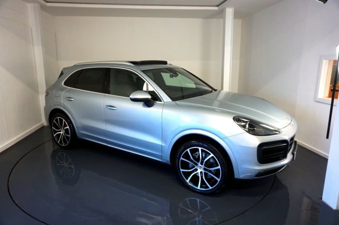 2025 Porsche Cayenne