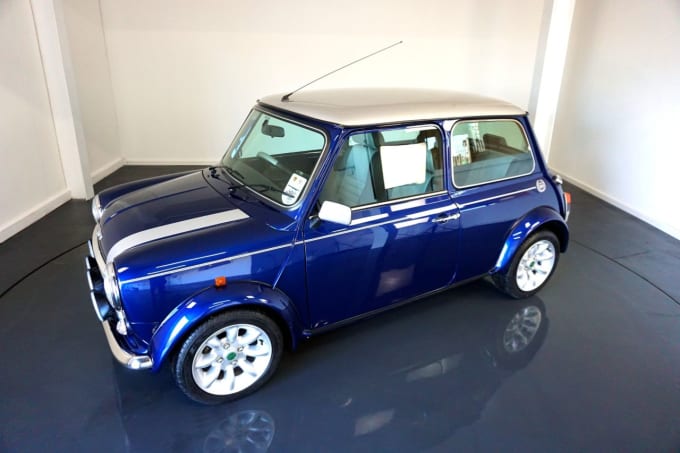 2025 Rover Mini