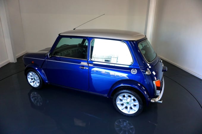 2025 Rover Mini