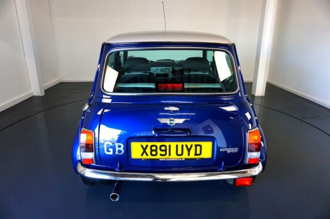 2025 Rover Mini