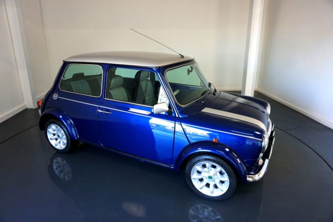 2025 Rover Mini