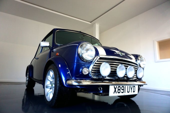 2025 Rover Mini