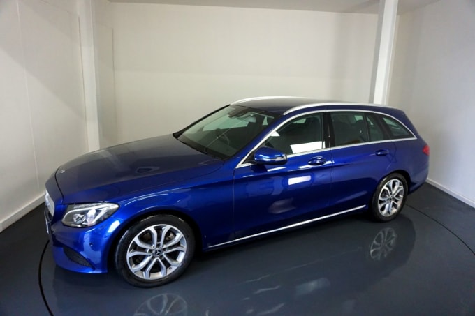 2025 Mercedes-benz C-class