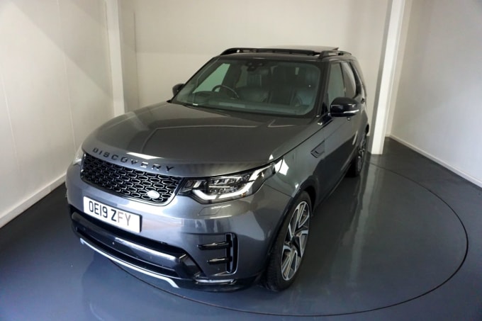 2025 Land Rover Discovery 5