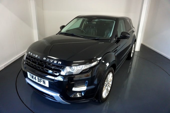 2025 Land Rover Range Rover Evoque