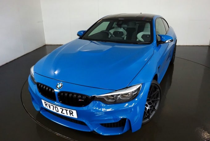 2025 BMW M4