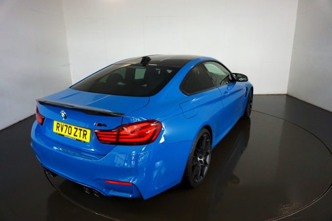 2025 BMW M4