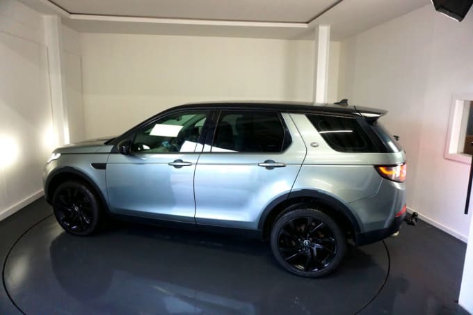 2025 Land Rover Discovery Sport