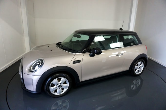 2025 Mini Hatch