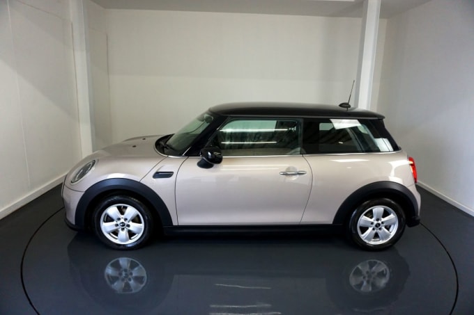 2025 Mini Hatch