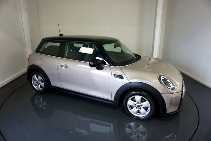 2025 Mini Hatch