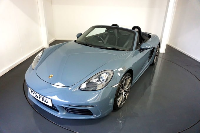 2025 Porsche 718 Boxster