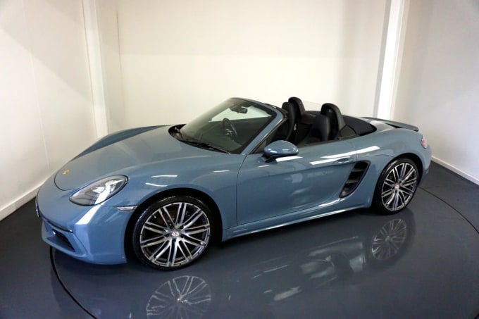 2025 Porsche 718 Boxster