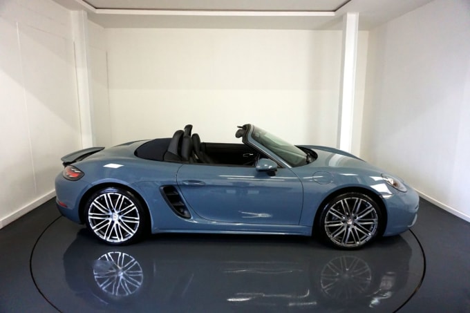 2025 Porsche 718 Boxster